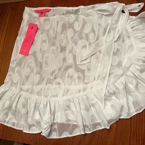 NWT Lilly Pulitzer Chrystal Sarong
Size S/M